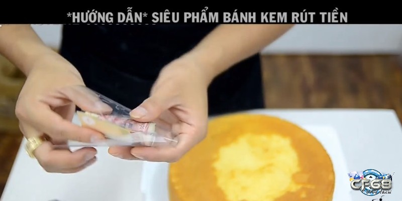 Cách làm bánh kem rút tiền tạo bất ngờ trong ngày sinh nhật