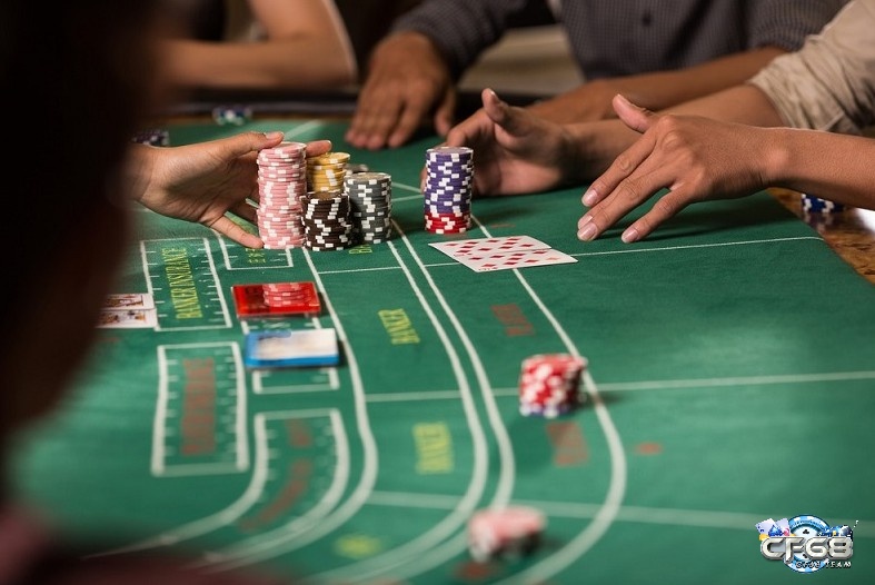 Baccarat là một tựa game dựa trên cơ chế tính điểm