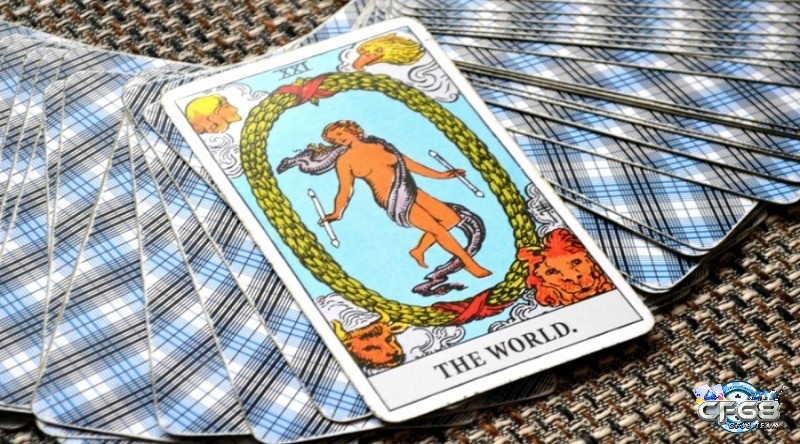 Quân bài Tarot The World cách bói tình yêu bằng bài tarot