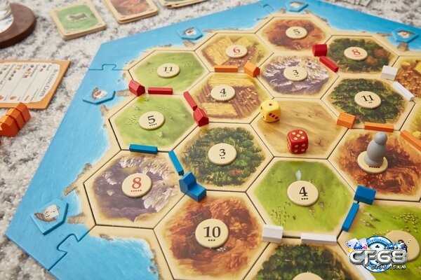 Sở hữu tối thiểu 10 điểm để chiến thắng trong board game Catan